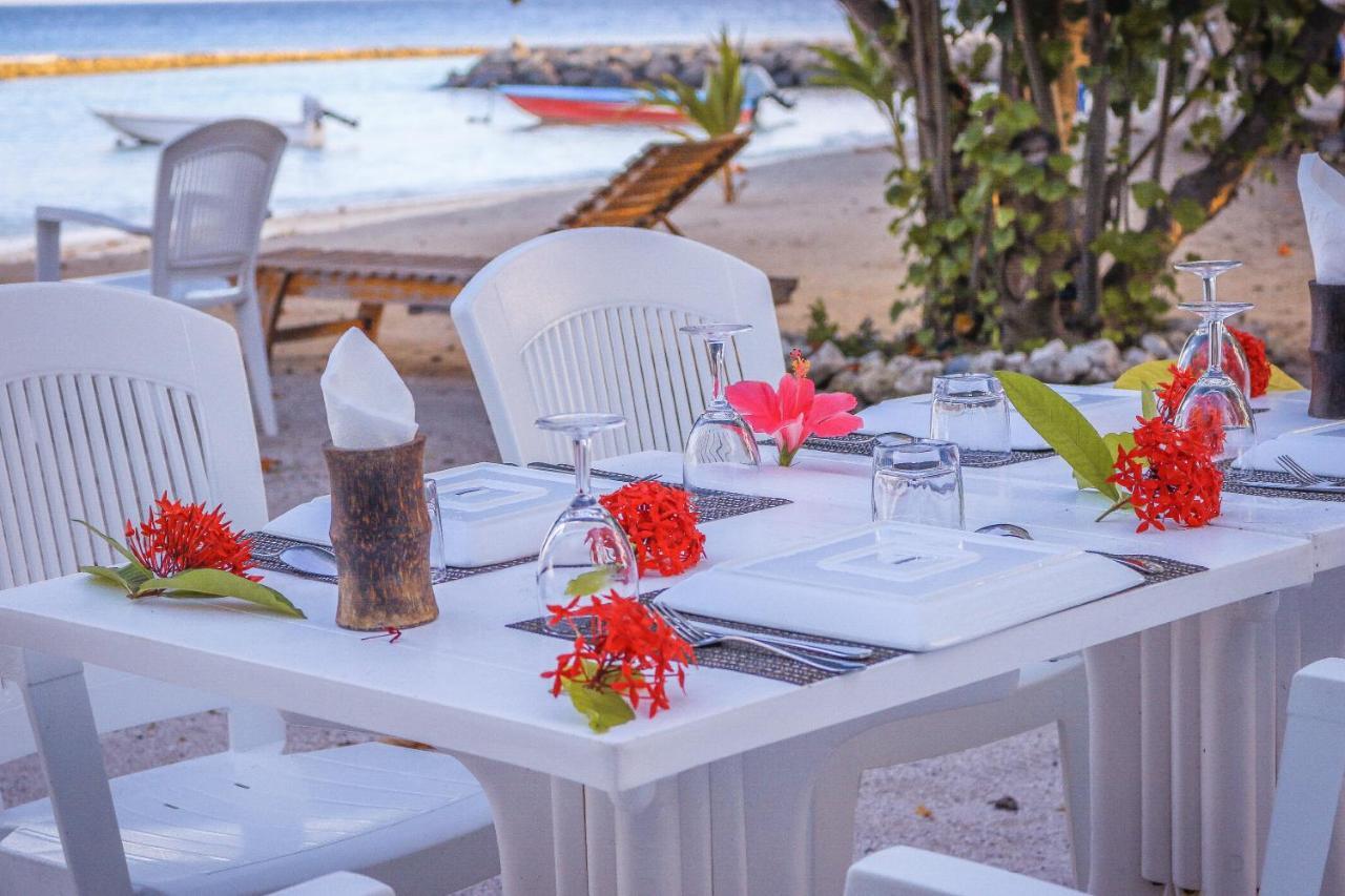 Summer Vibes Beach Front Rasdhoo Kültér fotó
