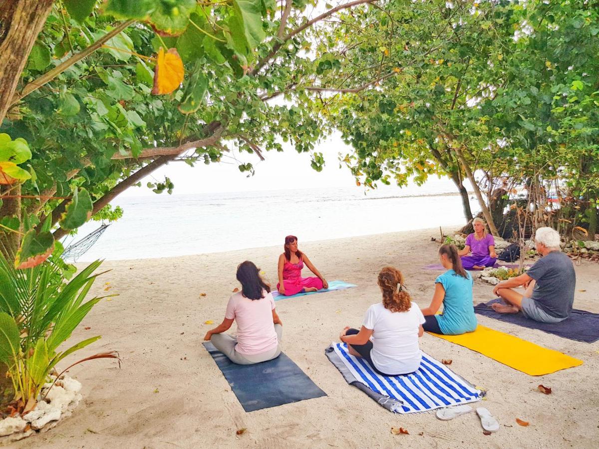Summer Vibes Beach Front Rasdhoo Kültér fotó